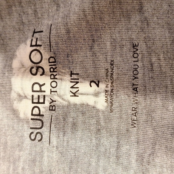 Y women's Torrid stretch animals short sleeve plus size new dress size 2X - Picture 4 of 6